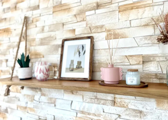 Douce Parenthese Moderne Avec Terrasse Ensoleillee Beaudreix