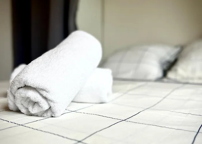 Douce Parenthese Moderne Avec Terrasse Ensoleillee Lägenhet *